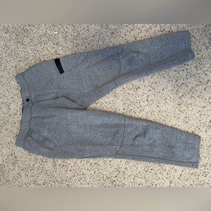 nike Tech Fleece sweats Gray